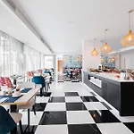 Отель Eurostars 4*