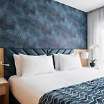 Eurostars Отель