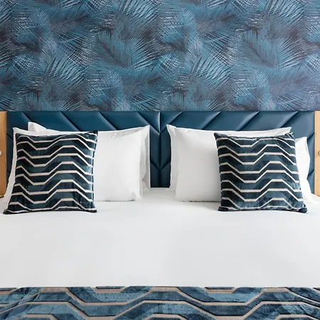 Hotel Eurostars 4*