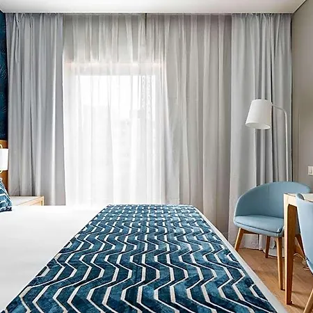 호텔 Eurostars 4*